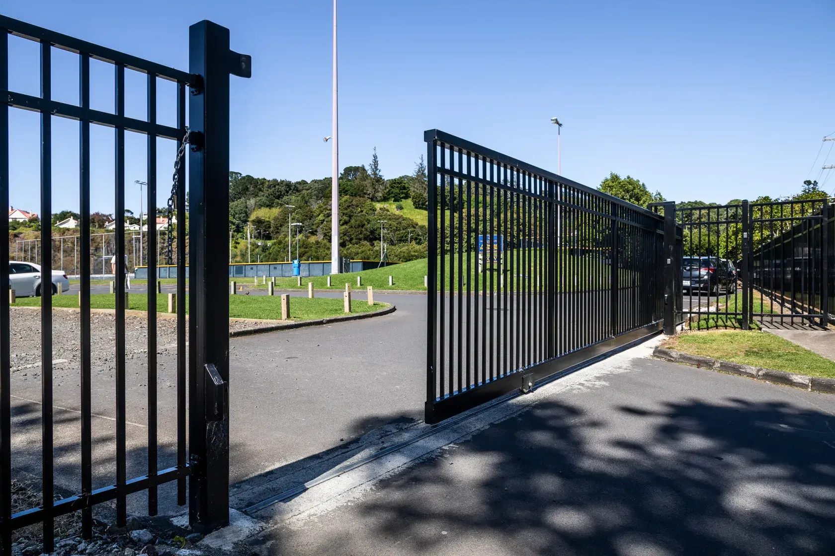 Assure Heavy-Duty Gates